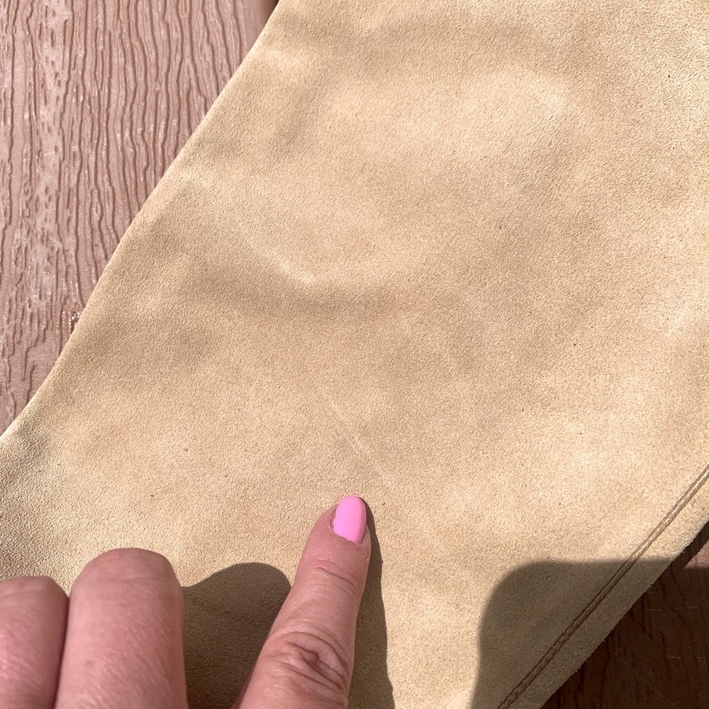 Calvin Klein super soft suede perfect natural color, never worn - Picture 3 of 4